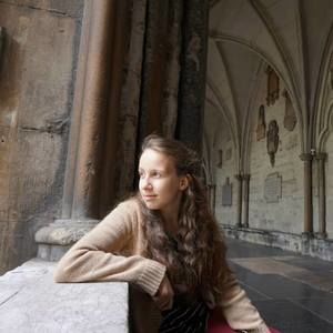 Meet your Posher, Anna